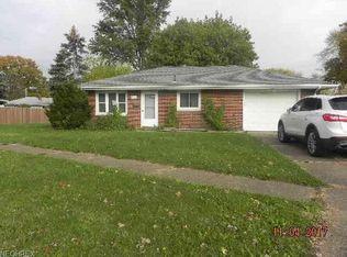 805 Clemens Ave, Elyria, OH 44035