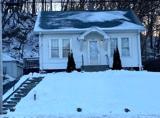 216 Lincoln Ave, Council Bluffs, IA 51503
