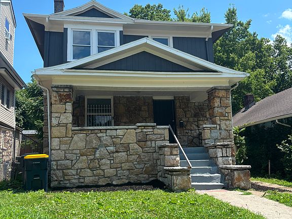 2nd image of 4423 Flora Ave