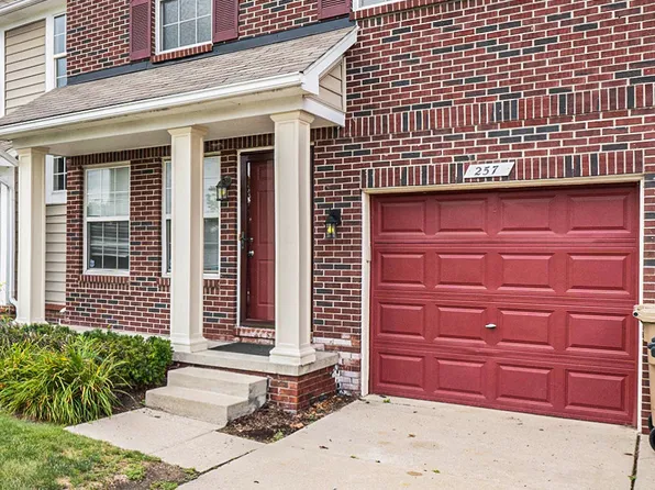 257 Tucker St, Pontiac, MI 48341