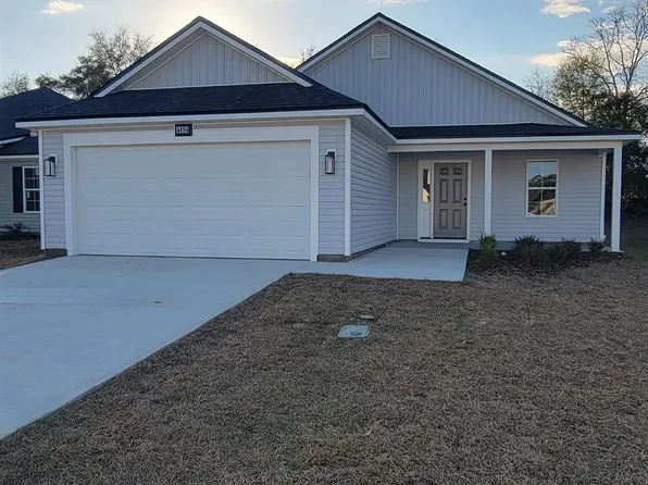 4894 Sampler Dr, Tallahassee, FL 32303