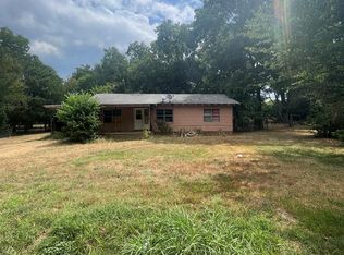 224 Hawthorne St, Elkhart, TX 75839