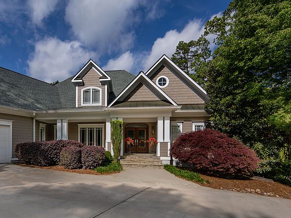 5th image of 182 Brownstone Dr