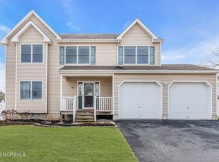 808 5th Ave, Toms River, NJ 08757
