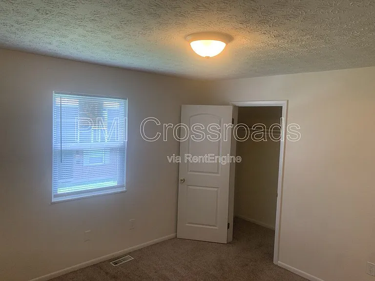 3088 Howey Rd — Photo 11