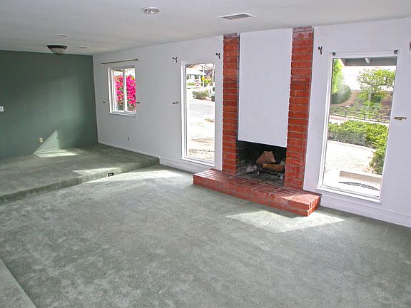 3rd image of 3461 Pembridge St