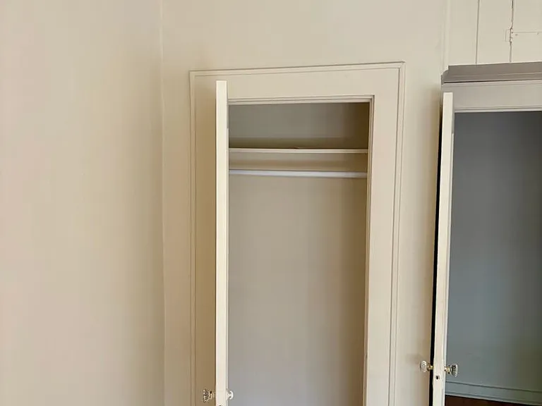 10 Hasbrouck Ave — Photo 11