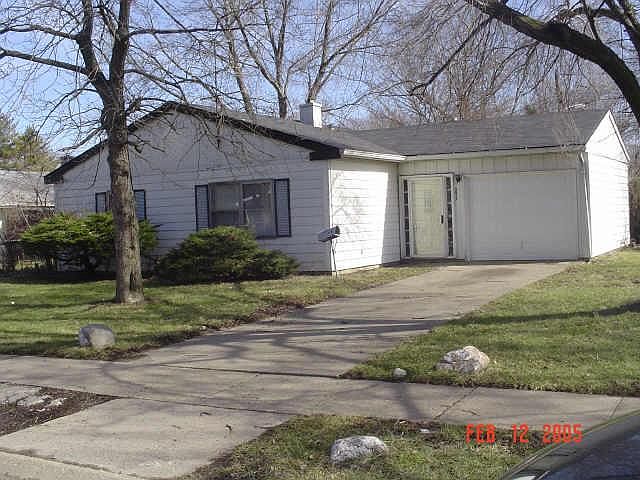 1st image of 3817 N Strathmore Dr