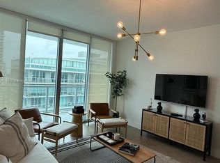1111 SW 1st Ave #UPH4017, Miami, FL 33130
