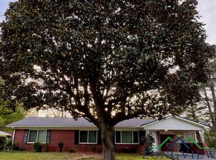 305 Jet Dr, Longview, TX 75603