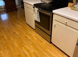 51 Wildwood Ln, Lugoff, SC 29078