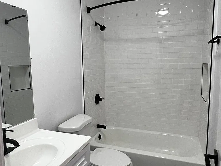 2101 Bonsallo Ave — Photo 5
