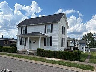 2nd image of 212 Race Ave