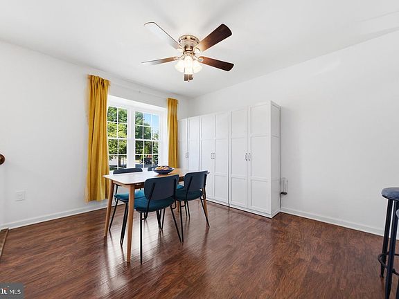3rd image of 1554 Dockside Dr