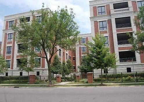 1st image of 411 Lathrop Ave Unit 2E