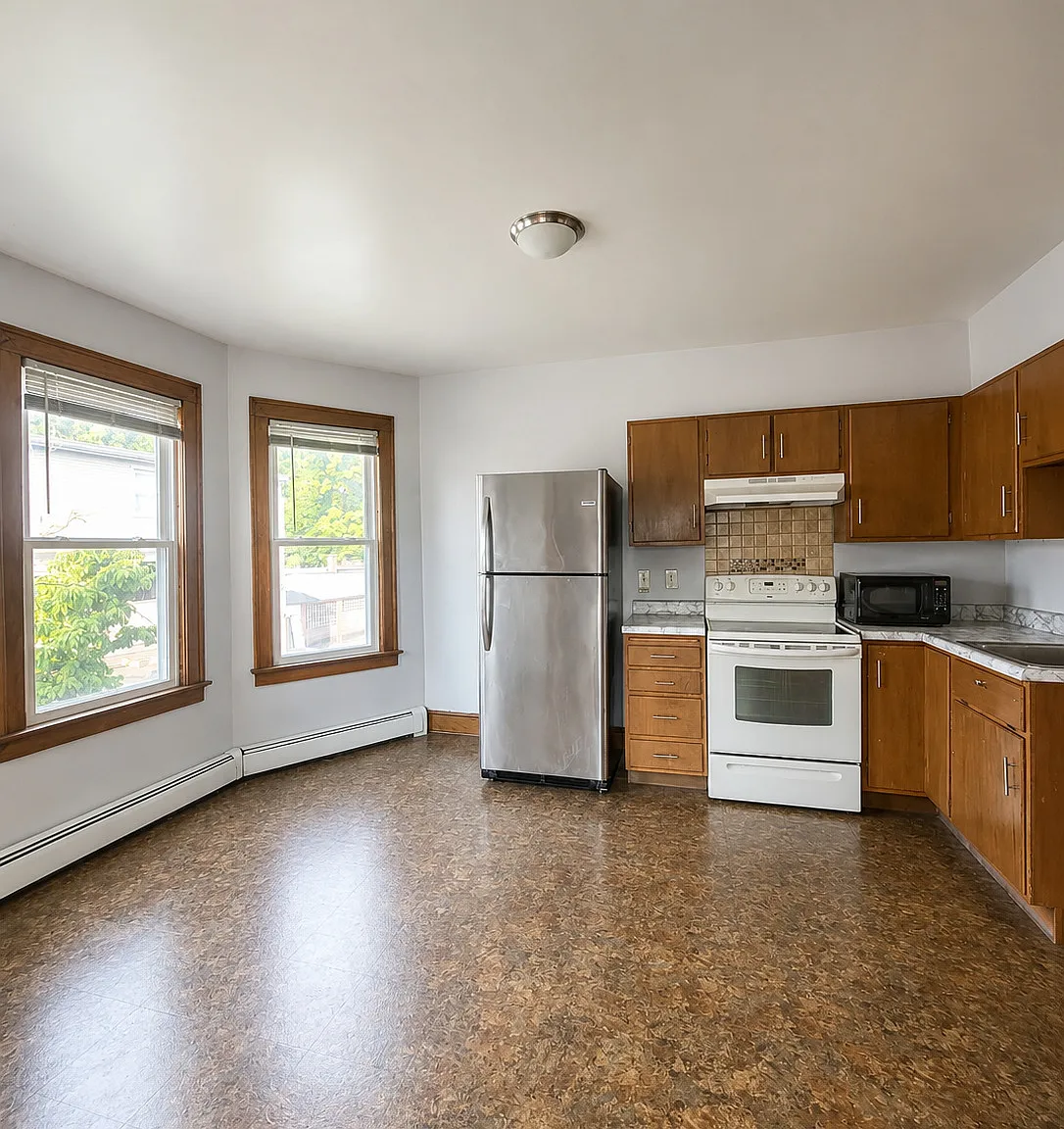1 bed, 1.0 bath, 600 sqft, $1,170 — Photo 3