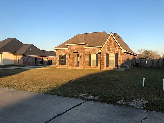 2nd image of 124 Persimmon Dr