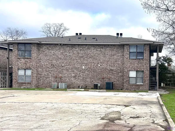 813 Hammond Manor Dr, Baton Rouge, LA 70816