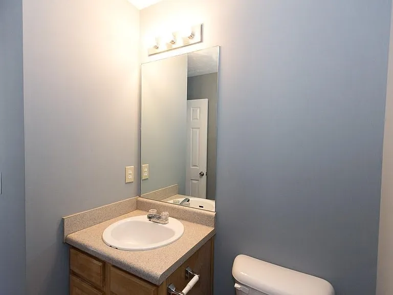 126 Blake Ave — Photo 6