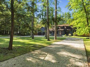 256 Chestnut Hill Rd, Woodstock, NY 12498