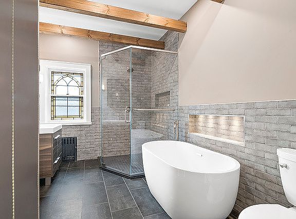 4th image of 6253 Alderton St