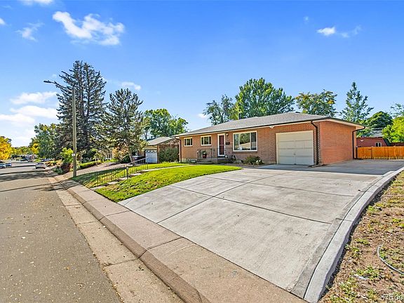 2nd image of 2939 S Zurich Court