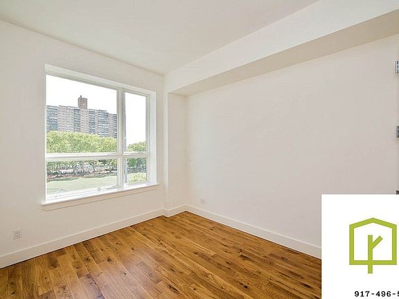 4th image of 105 Leonard St APT 2B