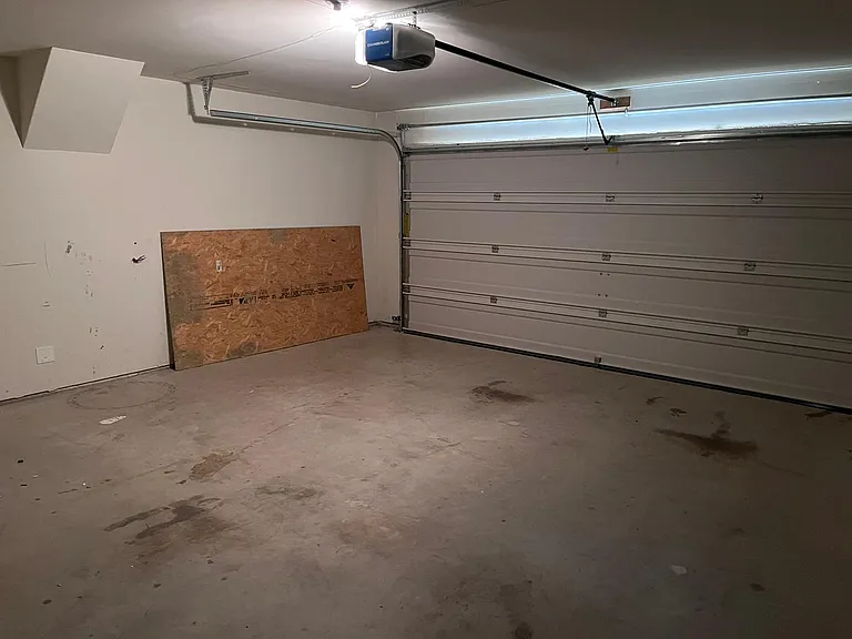 4504 Conley Ln — Photo 10