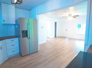 401 W Carolina St, Palestine, TX 75803