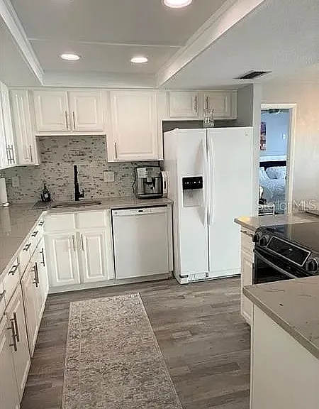 800 Benjamin Franklin Dr #504 — Photo 6
