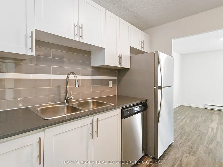 340 Colborne St #2106 — Photo 17