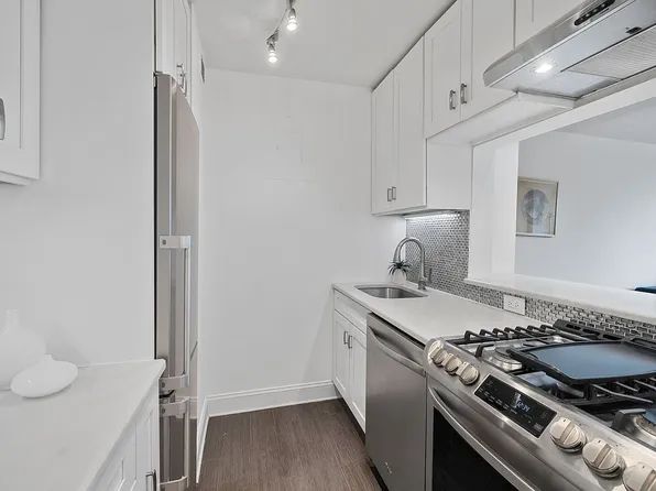 245 E 54th St APT 23H, Manhattan, NY 10022