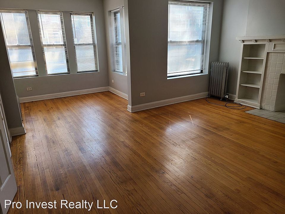 1st image of 6832 S East End Ave #6834-1S