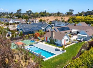 1310 Lake Dr, Encinitas, CA 92024