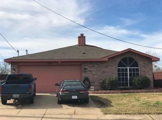 2219 Vine Ln, Dallas, TX 75217
