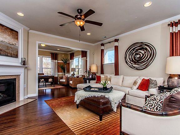 2nd image of 2606 Bloomsbury Manor Dr