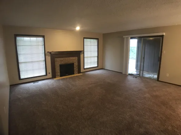 4902 South U, 4902 S South Cir, Fort Smith, AR 72903