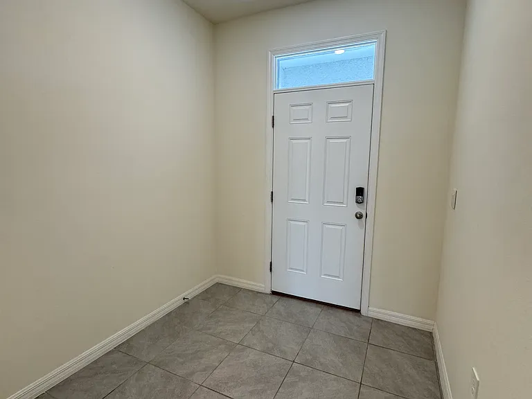 8809 Milestone Dr — Photo 6
