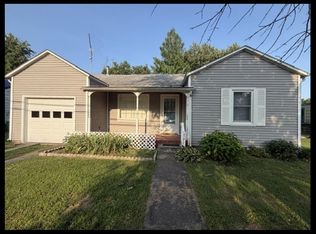 213 S Center St, Clarence, MO 63437