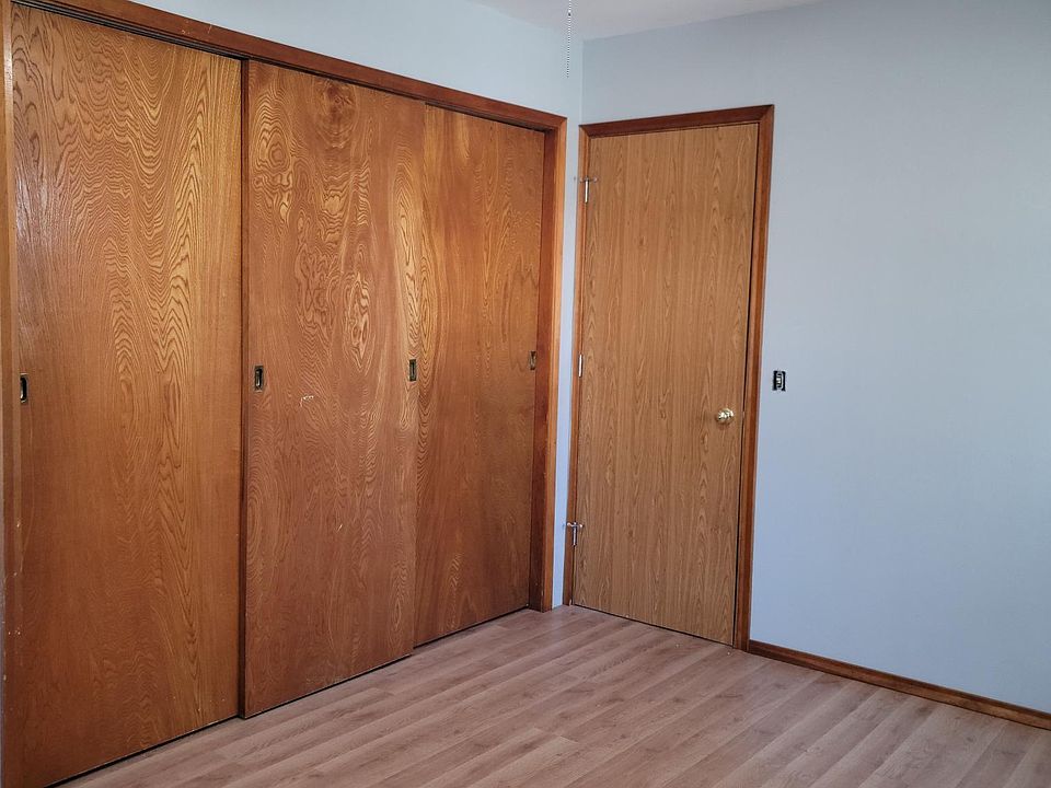 302 W 3rd Ave, Mount Vernon, SD 57363 Zillow