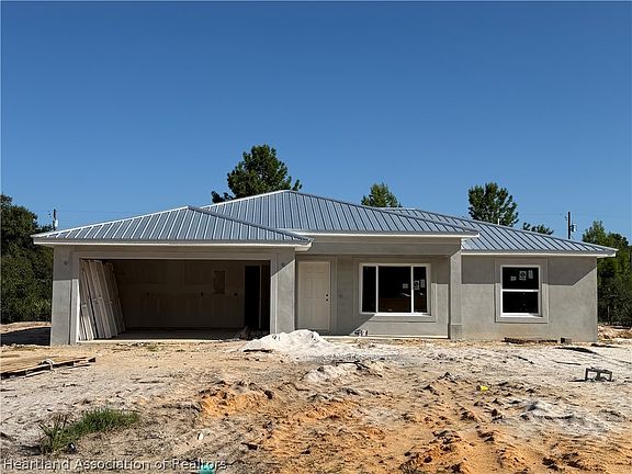2nd image of 2886 W Kevin Rd