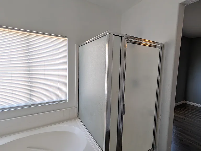 43592 Yukon Ct — Photo 8