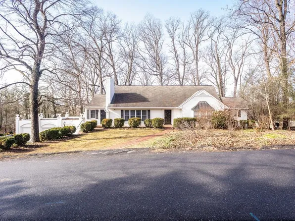 813 Oak Hill Dr, Harrisonburg, VA 22801