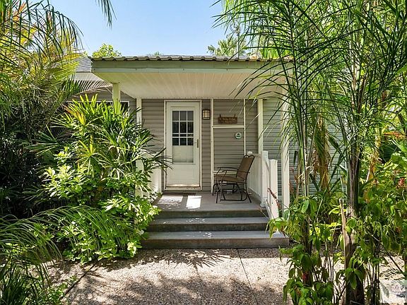 2nd image of 18900 Pomelo Rd