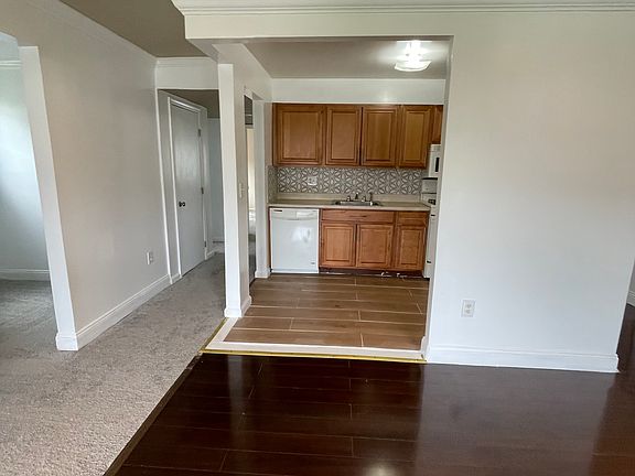 3rd image of 563 Wilson Bridge Dr APT B2