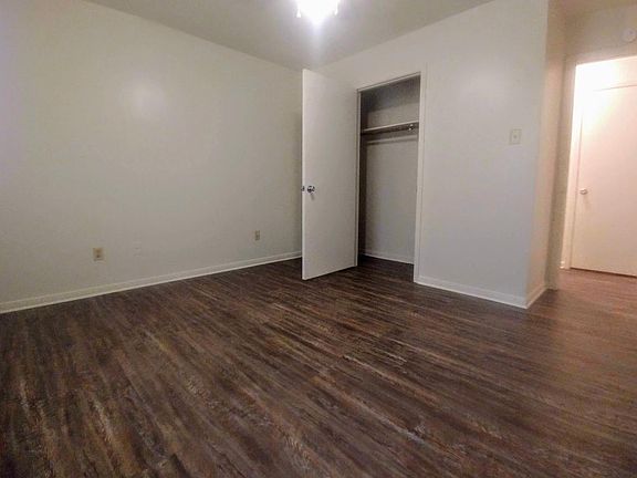 3rd image of 705 San Saba Dr #B
