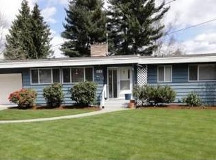 216 110th Pl SE, Bellevue, WA 98004