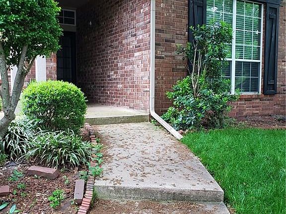 3rd image of 2648 Ashebriar Ln