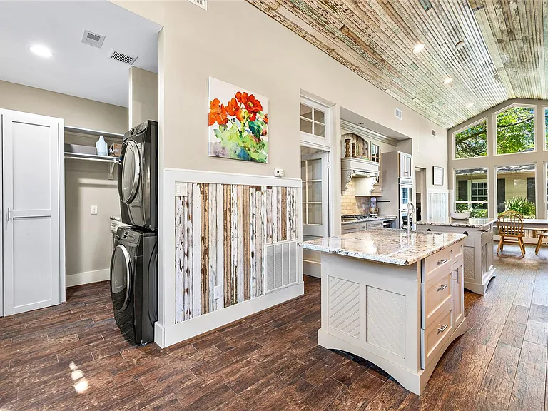 22607 Goldstone Dr — Photo 19