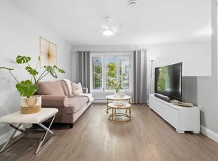34 Lindsay Ct, Halifax, NS B4E 2K1